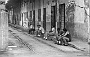 Pausa al mercato ortofrutticolo di Padova,via N.Tommaseo,1985.(foto Umberto Cornale) (Adriano Danieli)